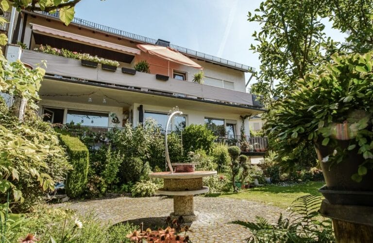 Zweifamilienhaus mit Ausbaupotenzial in Bendorf