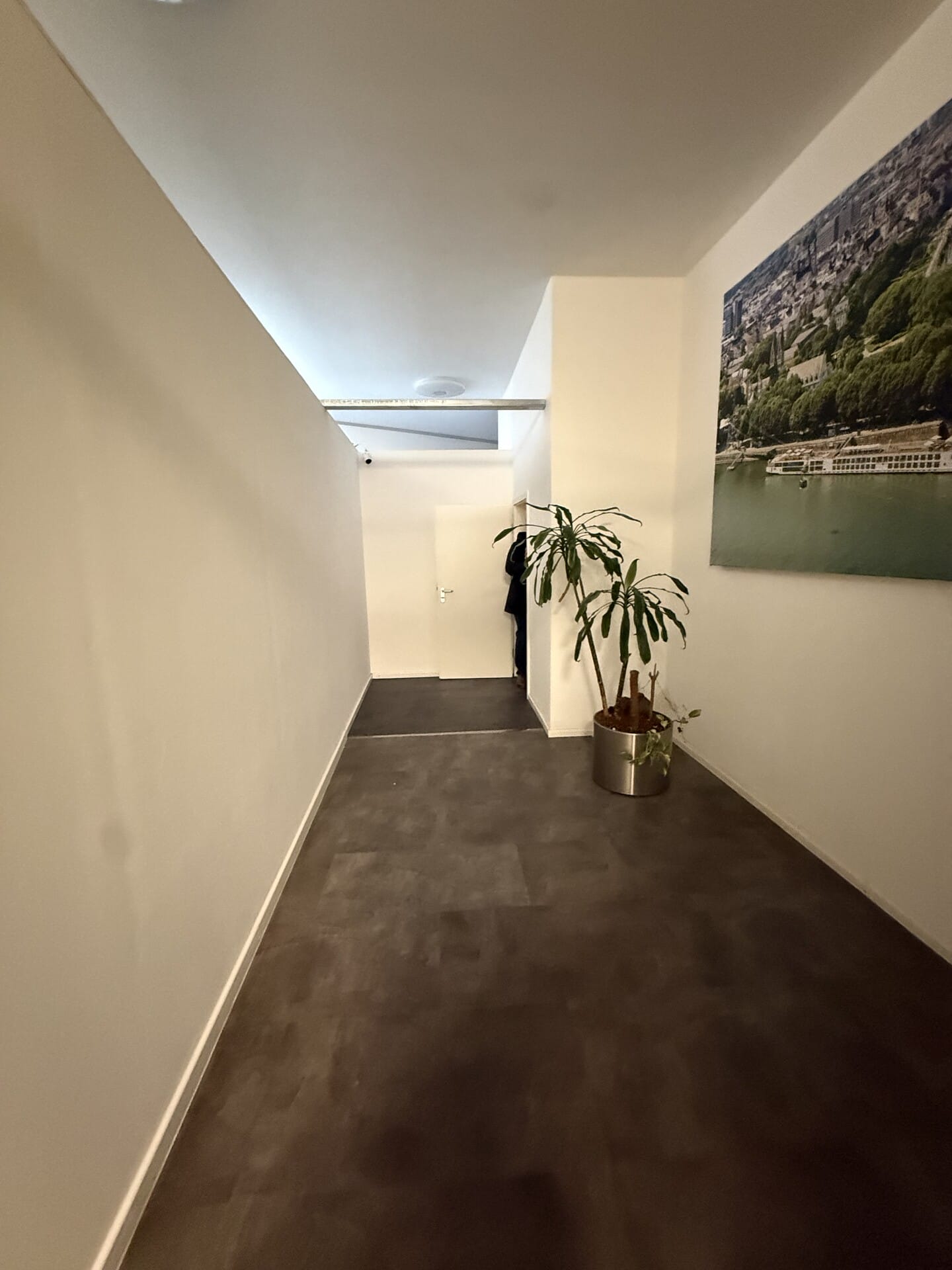 Flur zu WC 1